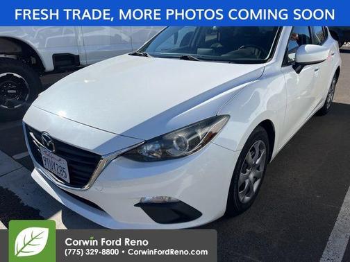 2016 Mazda Mazda3 i Sport