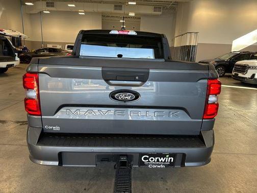 2025 Ford Maverick Lobo Standard
