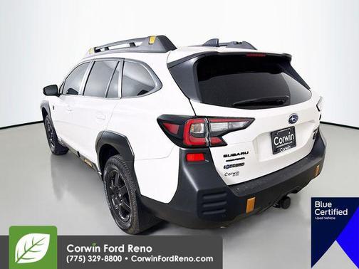 Crystal White Pearl 2025 Subaru Outback Wilderness