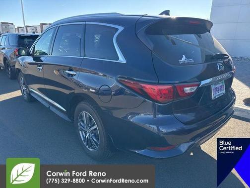 2017 INFINITI QX60 Base