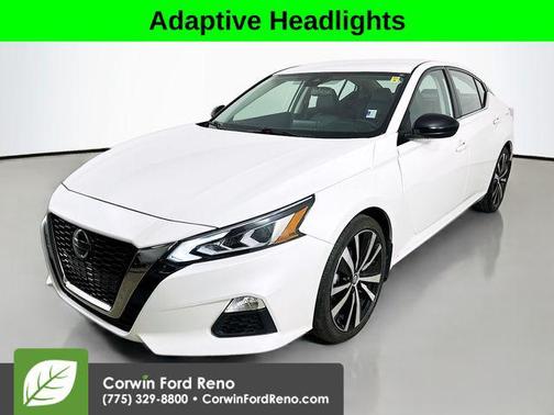 Pearl White Tricoat 2022 Nissan Altima SR FWD
