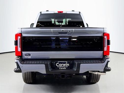 2026 Ford F-250 Platinum