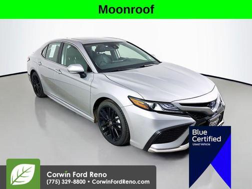 2024 Toyota Camry Hybrid SE