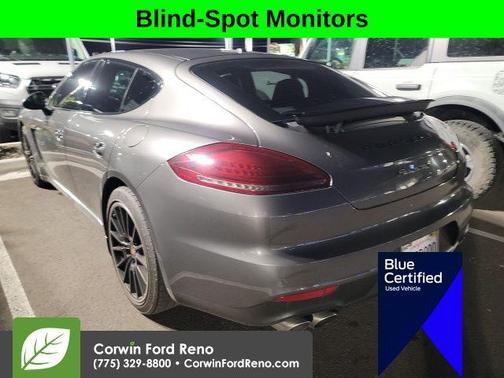 2014 Porsche Panamera 4