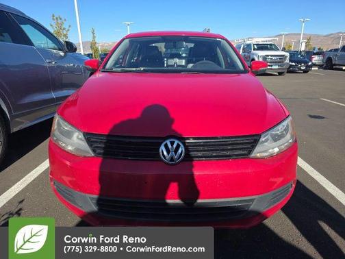 2014 Volkswagen Jetta Auto SE