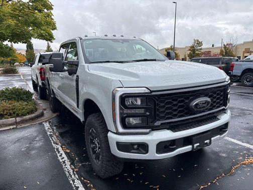2026 Ford F-350 Lariat