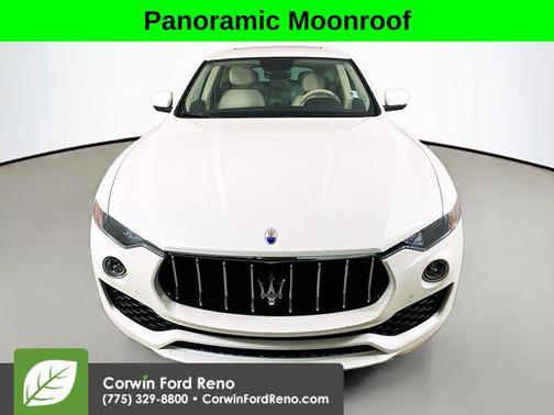Bianco 2020 Maserati Levante Base