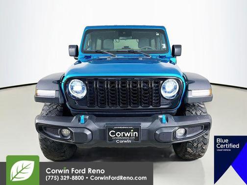 Bikini Pearl Coat 2024 Jeep Wrangler 4xe Willys