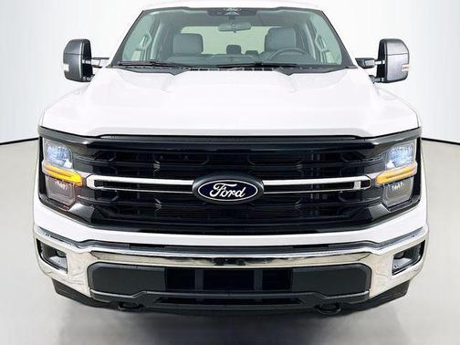 Oxford White 2026 Ford F-150 XLT