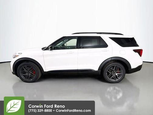 Star White Metallic Tri-Coat 2026 Ford Explorer ST