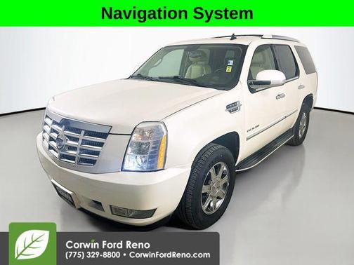 White Diamond Tricoat 2010 Cadillac Escalade Base