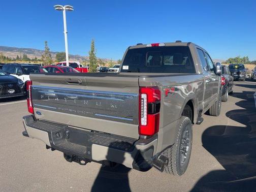 2026 Ford F-350 Platinum