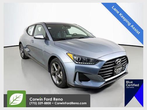 2019 Hyundai Veloster 2