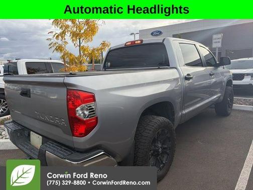 2015 Toyota Tundra SR5