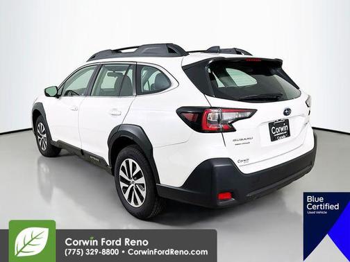 2025 Subaru Outback Base