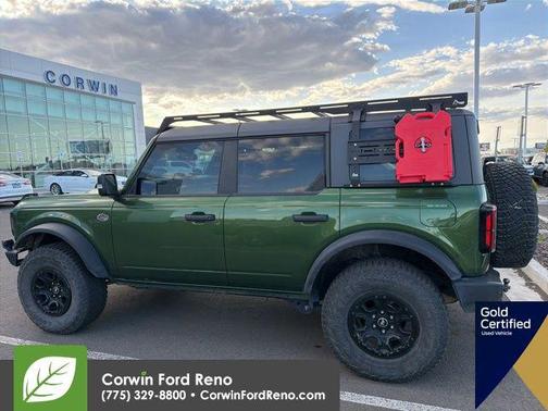 Eruption Green Metallic 2024 Ford Bronco Wildtrak