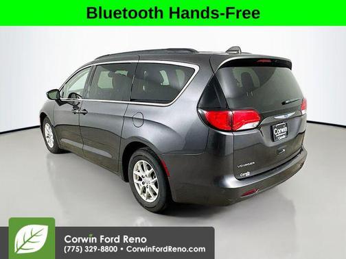 Granite Crystal Metallic Clearcoat 2020 Chrysler Voyager LXI