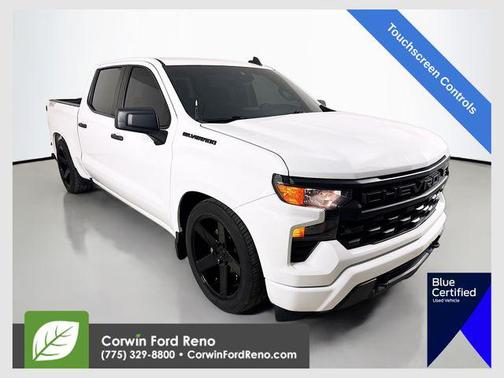 Summit White 2022 Chevrolet Silverado 1500 Custom Truck