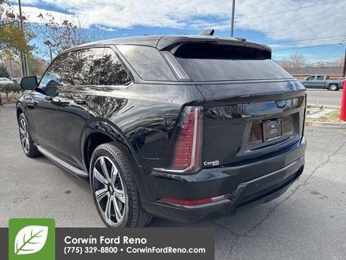 2025 Cadillac Escalade IQ Luxury 2