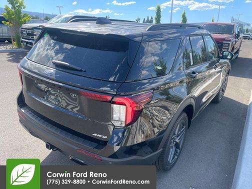 Agate Black Metallic 2026 Ford Explorer ST-Line