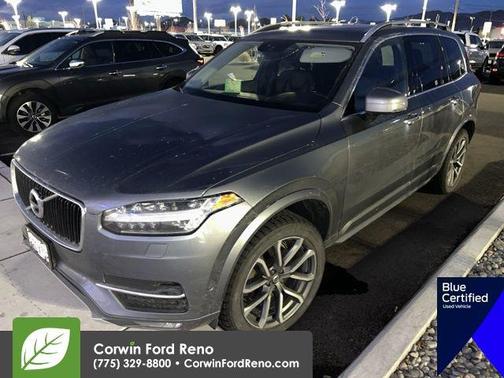 2018 Volvo XC90 T6 Momentum