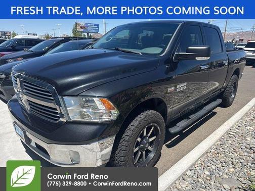 Brilliant Black Crystal Pearlcoat 2015 RAM 1500 Lone Star