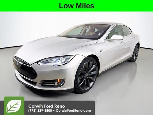 2014 Tesla Model S Base