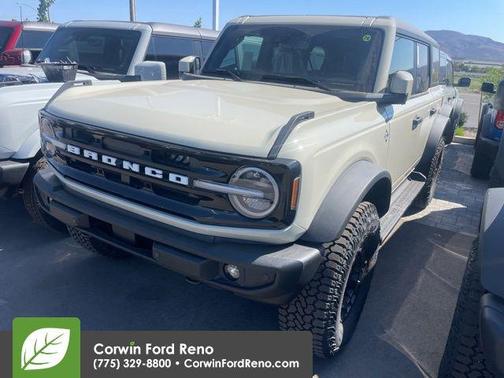 Desert Sand 2026 Ford Bronco Outer Banks