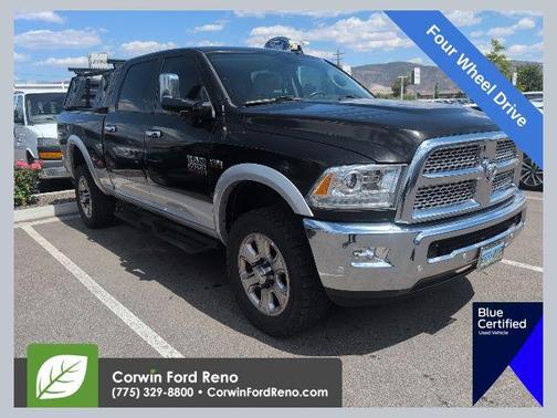 Brilliant Black Crystal Pearlcoat 2018 RAM 2500 Laramie Crew Cab 4x4 6'4' Box