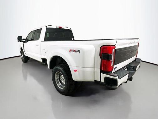 2026 Ford F-350 Platinum