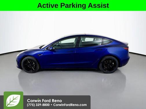 Deep Blue Metallic 2022 Tesla Model 3 Long Range