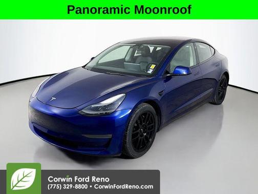 Deep Blue Metallic 2022 Tesla Model 3 Long Range