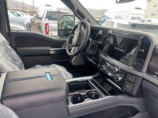 2026 Ford F-350 Platinum