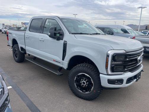 2026 Ford F-350 Platinum