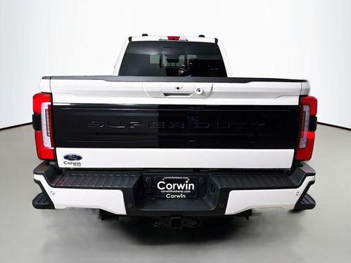 2026 Ford F-350 Platinum