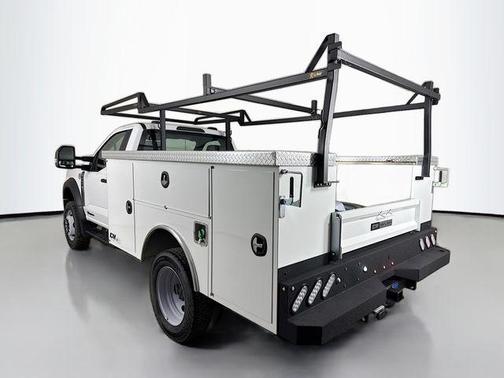 Oxford White 2025 Ford F-450 XL