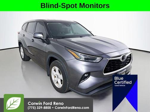 2022 Toyota Highlander LE