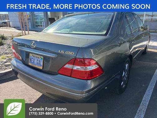 2004 Lexus LS 430 Base