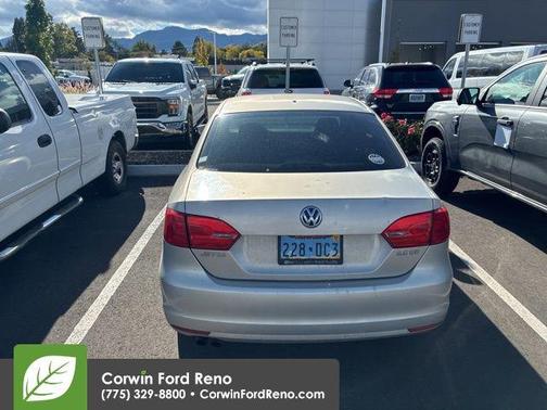 2011 Volkswagen Jetta SE