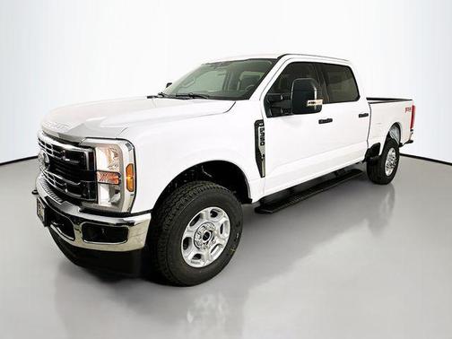 2026 Ford F-350 XLT