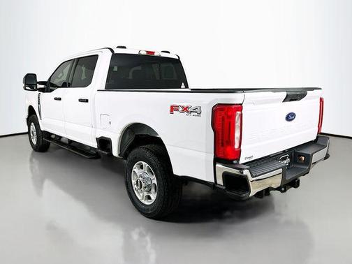 2026 Ford F-350 XLT