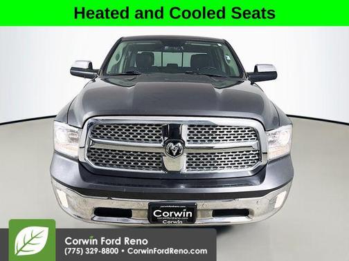 Granite Crystal Metallic Clearcoat 2018 RAM 1500 Laramie