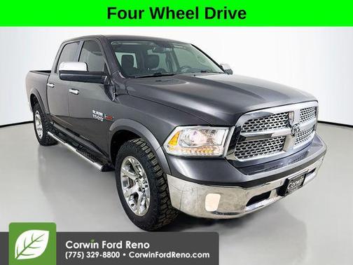Granite Crystal Metallic Clearcoat 2018 RAM 1500 Laramie