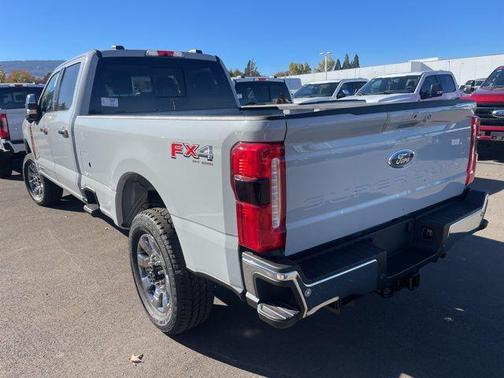 2026 Ford F-350 Lariat