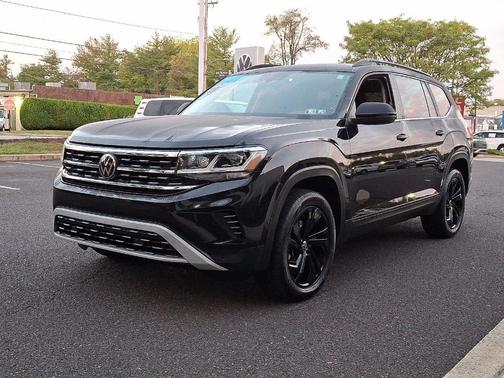 2023 Volkswagen Atlas 3.6 SE w/ Technology