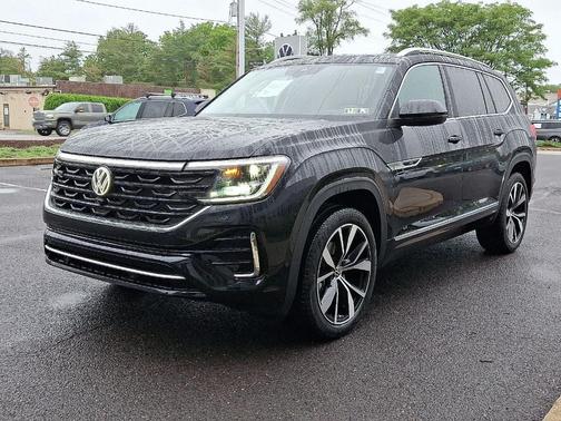 2025 Volkswagen Atlas 2.0T SEL Premium R-Line