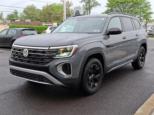2025 Volkswagen Atlas 2.0T Peak Edition