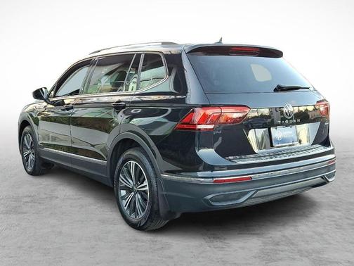 2024 Volkswagen Tiguan 2.0T Wolfsburg