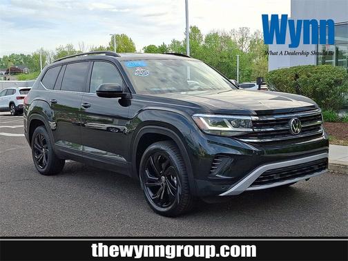2022 Volkswagen Atlas 3.6L SE w/Technology