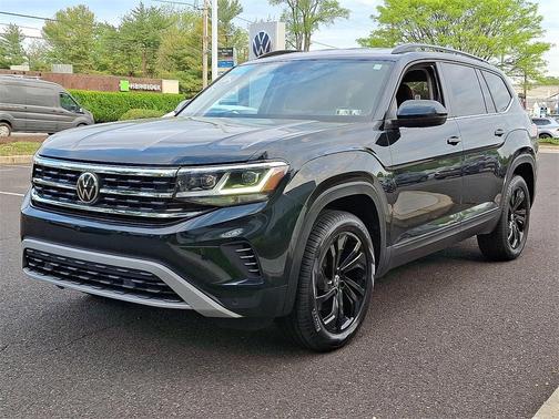 2022 Volkswagen Atlas 3.6L SE w/Technology